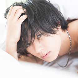 ピアス姿がかっこいい男性芸能人 人 モデルプレス ピアス姿がかっこいい男性芸能人 人 モデルプレス
