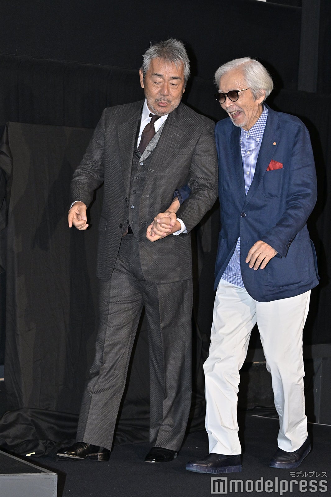 寺尾聰、山田洋次監督（C）モデルプレス