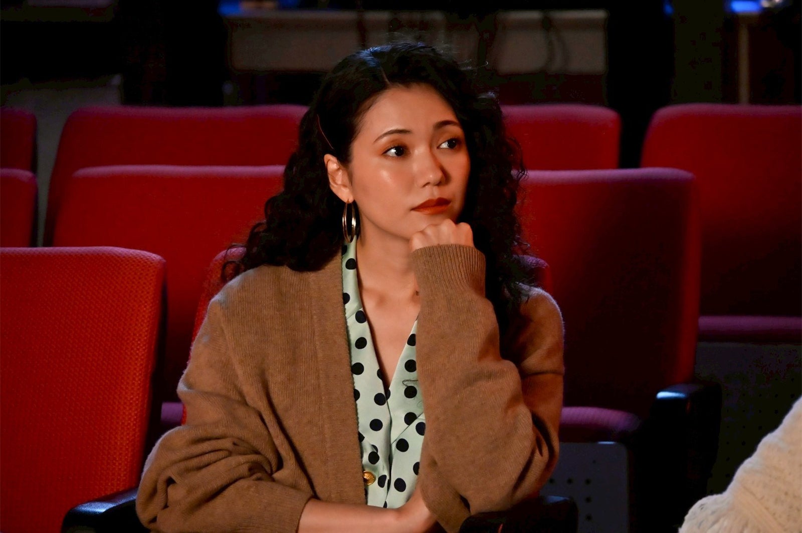 二階堂ふみ「もしもこの世が舞台なら、楽屋はどこにあるのだろう」第9話（C）フジテレビ