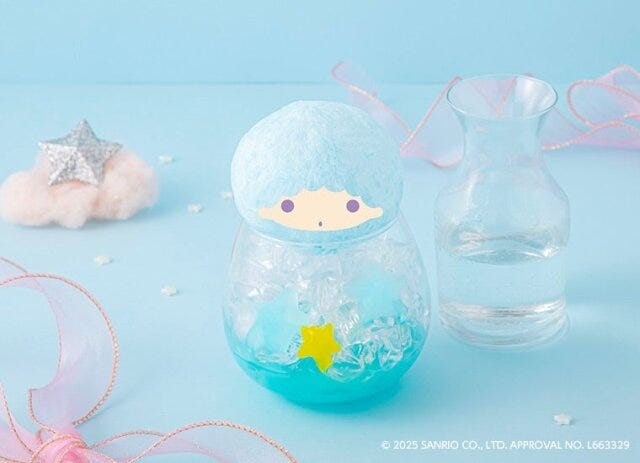 キキ＆ララのテーマカフェのキラキラブルーソーダ