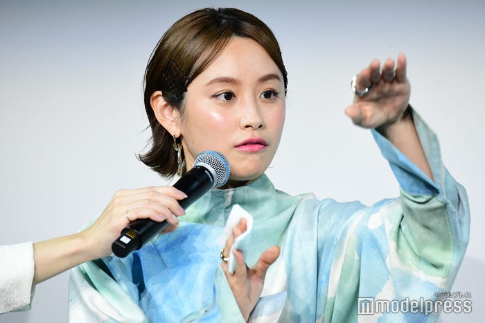 高橋愛(C)モデルプレス