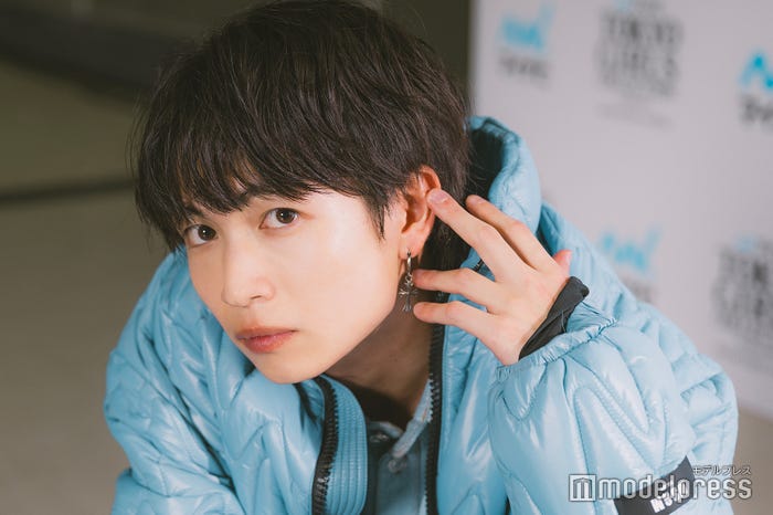 綱啓永(C)モデルプレス