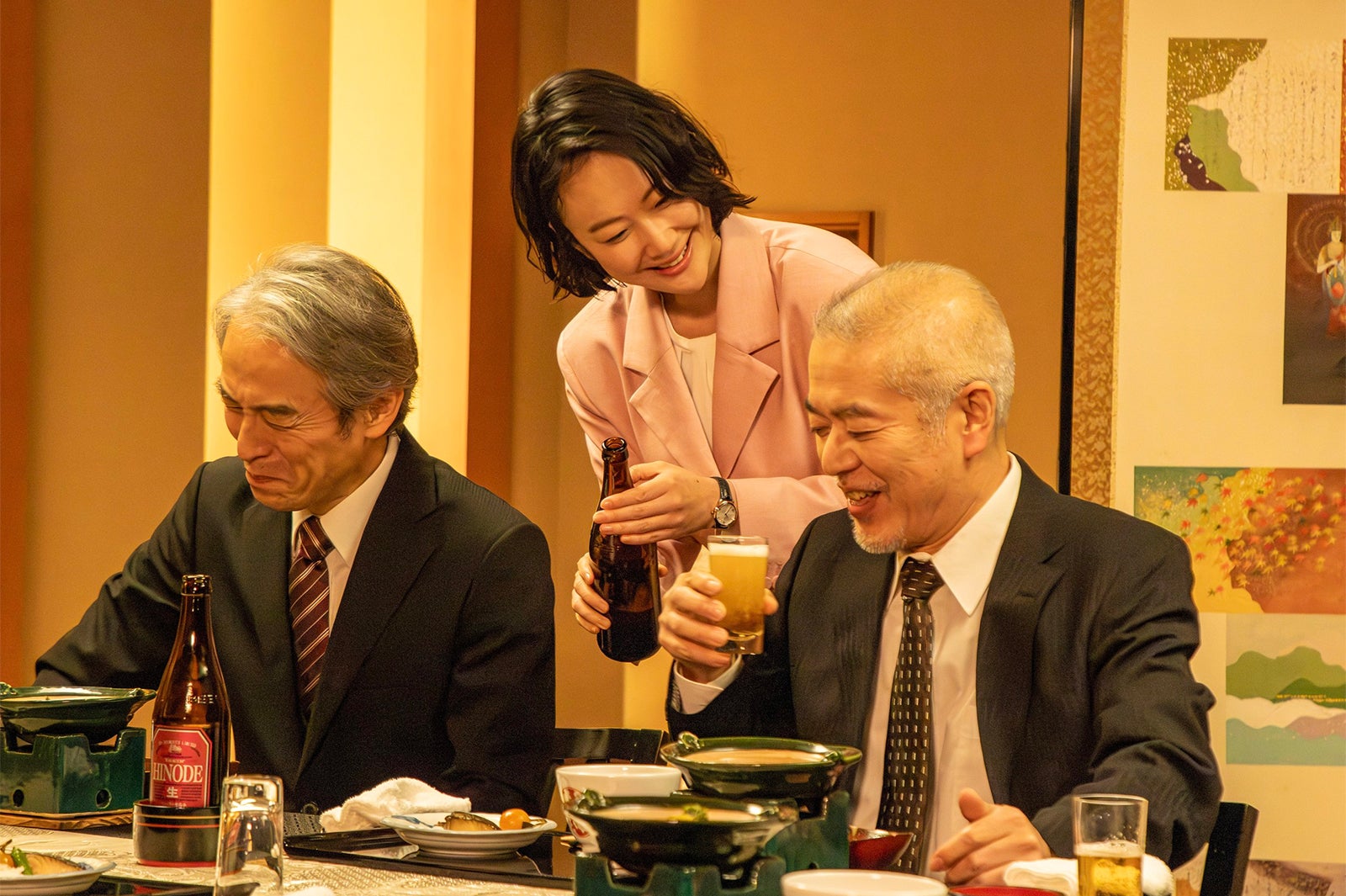 黒木華「銀河の一票」第1話（C）カンテレ・フジテレビ