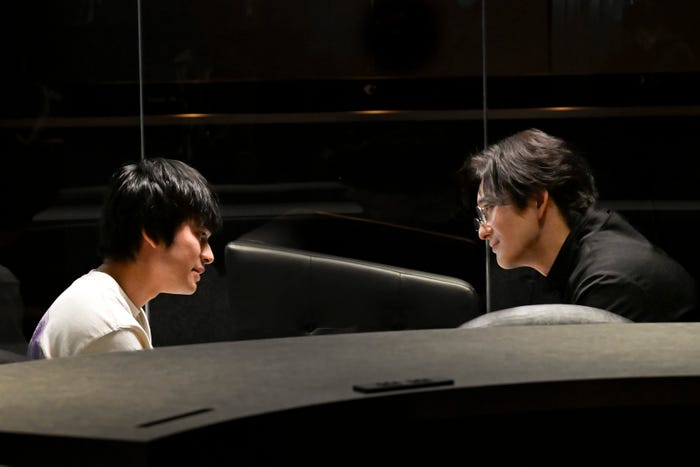 北村匠海、岡田将生「ちょっとだけエスパー」第8話(C)テレビ朝日