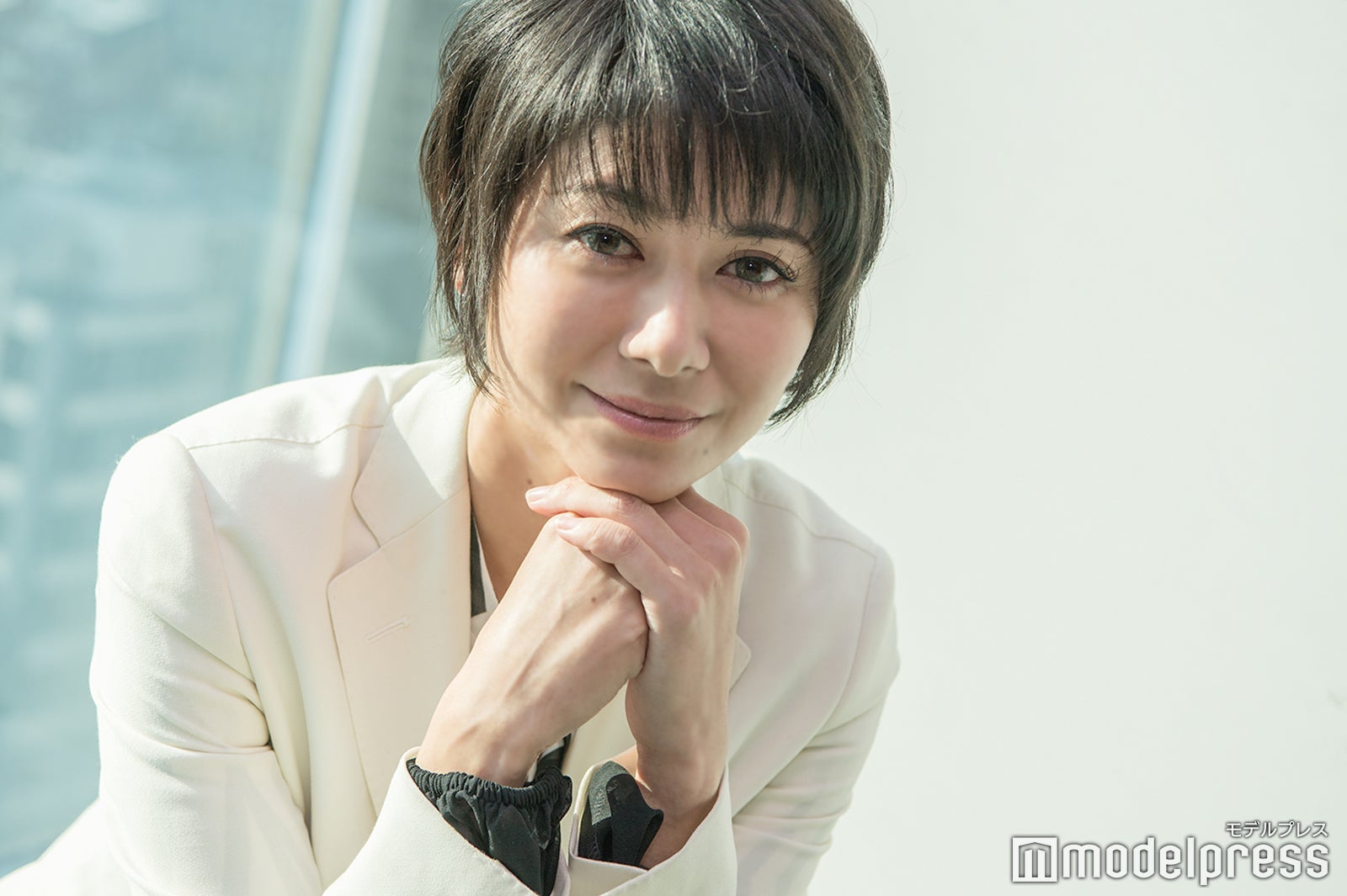 真木よう子 すべてを持ち込まない 女優業でのポリシー語る よつば銀行 丸山隆平らとの現場裏は モデルプレスインタビュー モデルプレス