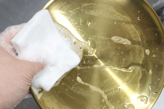 ダイソー　キッチンシートスポンジ　使用例　汚れのひどいもの