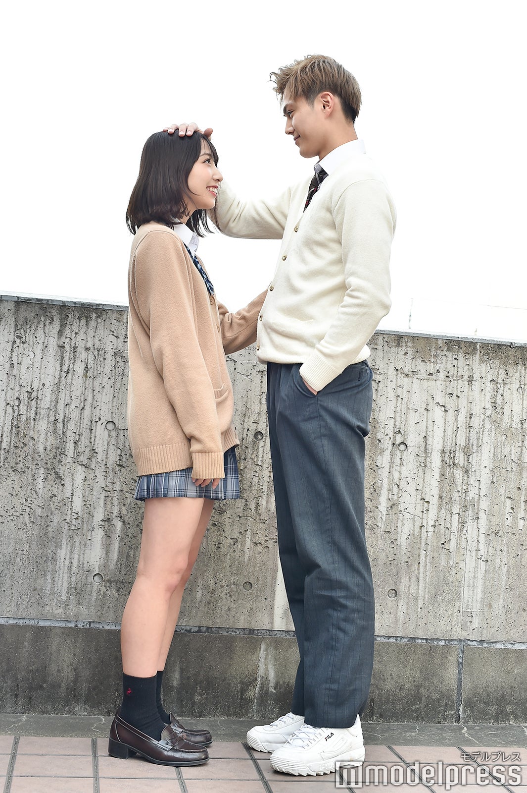 ゆいな（中野ゆいな）、ひろよし（簡宏嘉）（C）モデルプレス