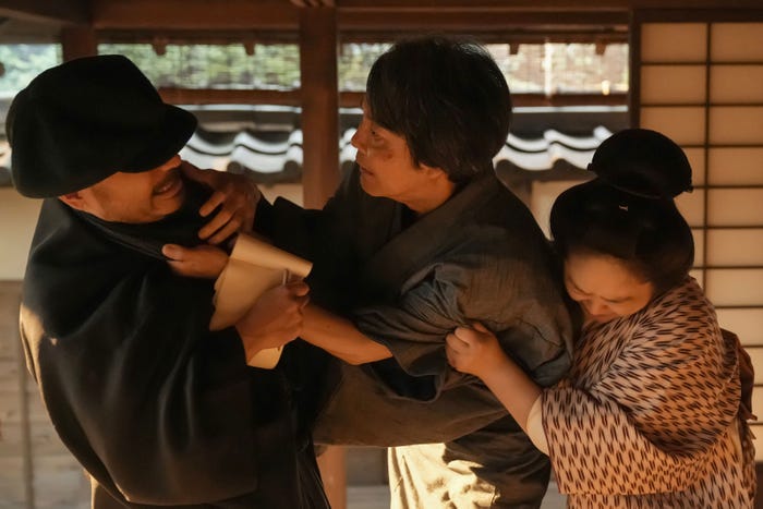 岩崎う大、岡部たかし、池脇千鶴「ばけばけ」第87話(C)NHK