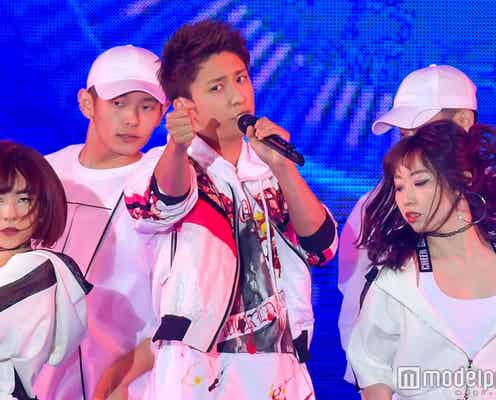 AAA與真司郎、ソロで「ガルアワ」初パフォーマンス 女子熱狂のステージ<GirlsAward 2017 S/S>