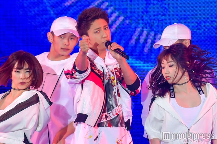 與真司郎 (C)モデルプレス