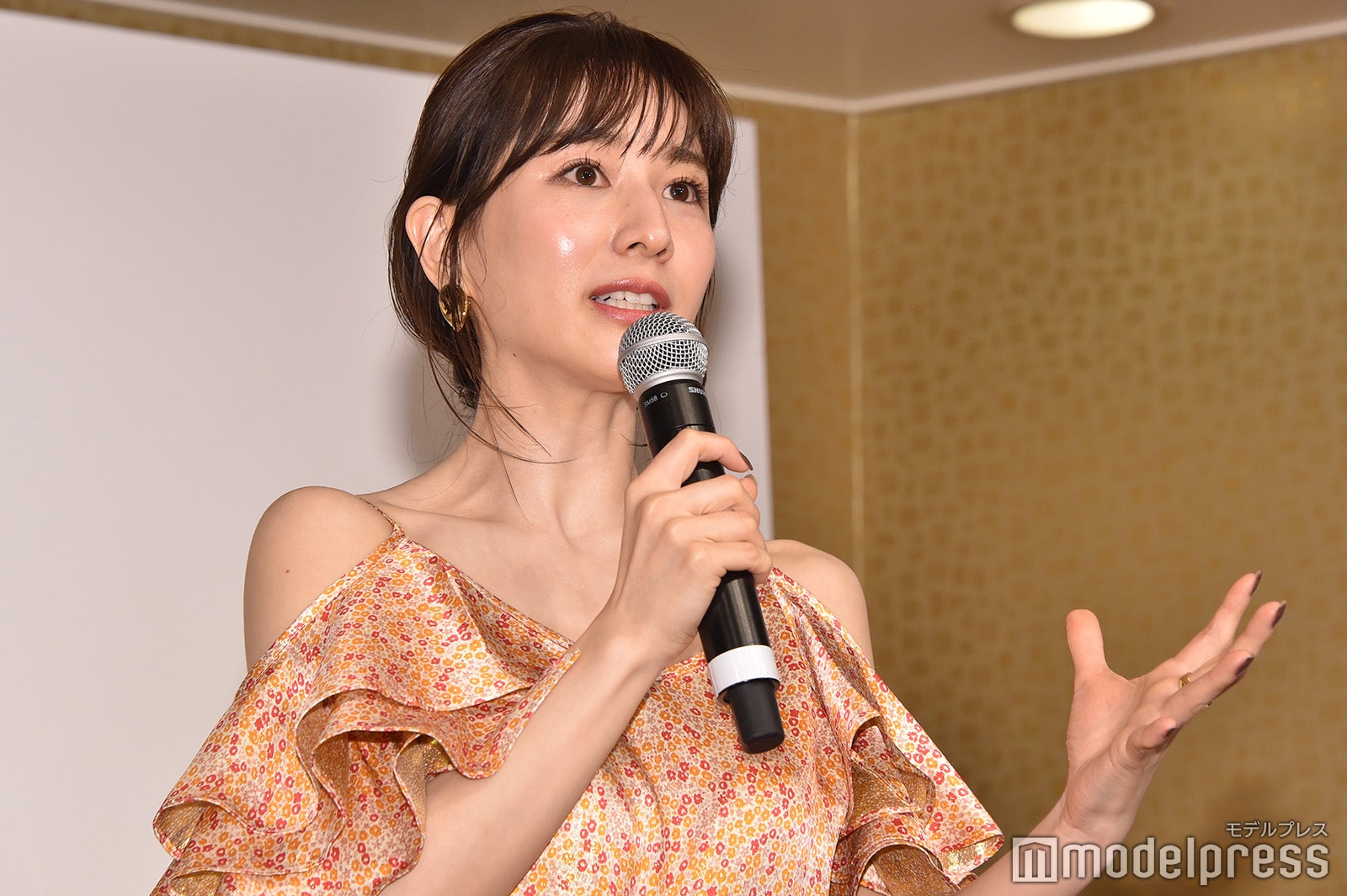 （C）モデルプレス