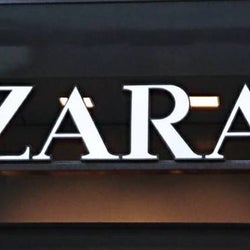 《ZARA》着るだけでおしゃれ!アラサーにおすすめ「夏コーデ」4選