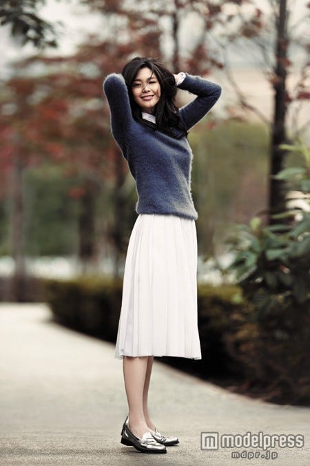 知花くらら 撮影/中川真人(aosora) 画像提供:小学館