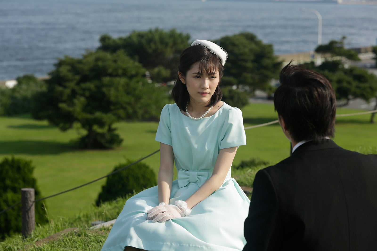 渡辺麻友（第35話「私のボディガード」）より（C）AKBラブナイト製作委員会