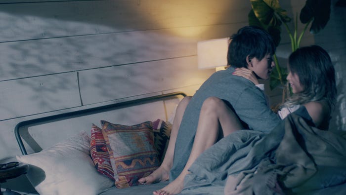 藤田富、hibiki/lol「bye bye」MVより