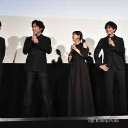 （左から）杉野遥亮、柄本佑、芳根京子、松坂桃李、木村文乃（C）モデルプレス