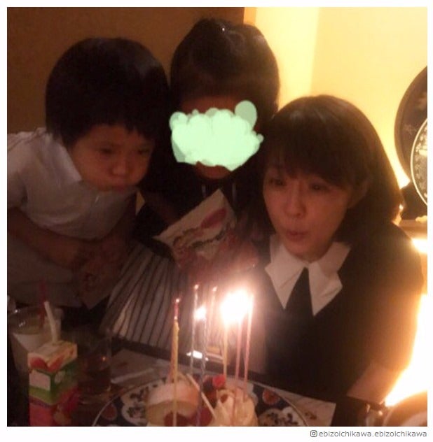 市川海老蔵、家族で小林麻耶の誕生日会開催「みんなの笑顔が違う」