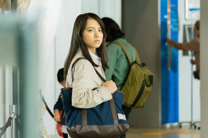 清原果耶(C)2021映画「護られなかった者たちへ」製作委員会