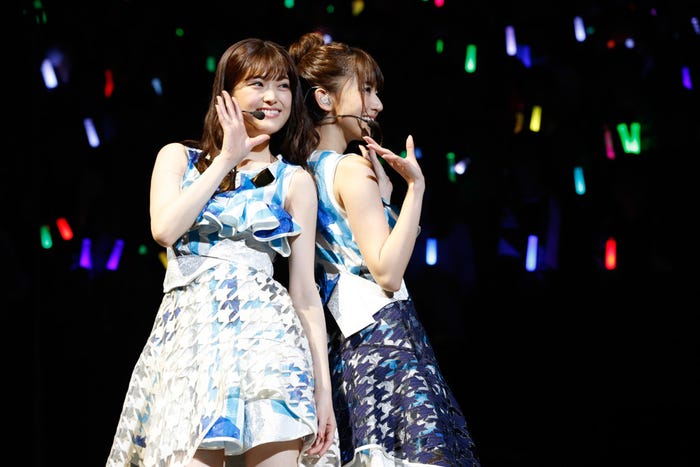 松村沙友理、橋本奈々未(C)乃木坂46LLC