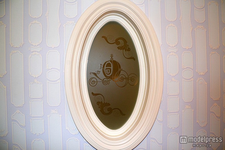 カボチャの馬車のすりガラス