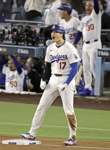 大谷翔平 6年ぶり「6番」で気迫雄たけび1安打2四死球 3連敗ドジャース、突破率2.4％％の奇跡へ