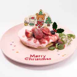 いちご大好き!コリラックマパンケーキ(限定クリスマスデザイン)¥1,480(税込)(C)SAN-X CO.,LTD.ALL RIGHTS RESERVED.
