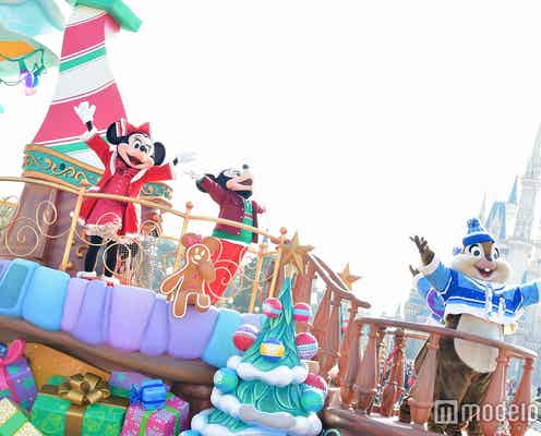 ディズニーの冬がやって来た!TDLクリスマスパレードで雪が舞う