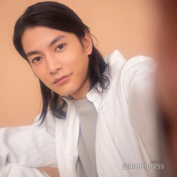 “フォトグラファー”渡邊圭祐に「一番好き」の声「“普通の人の役”が初めてだったんです」<インタビュー>