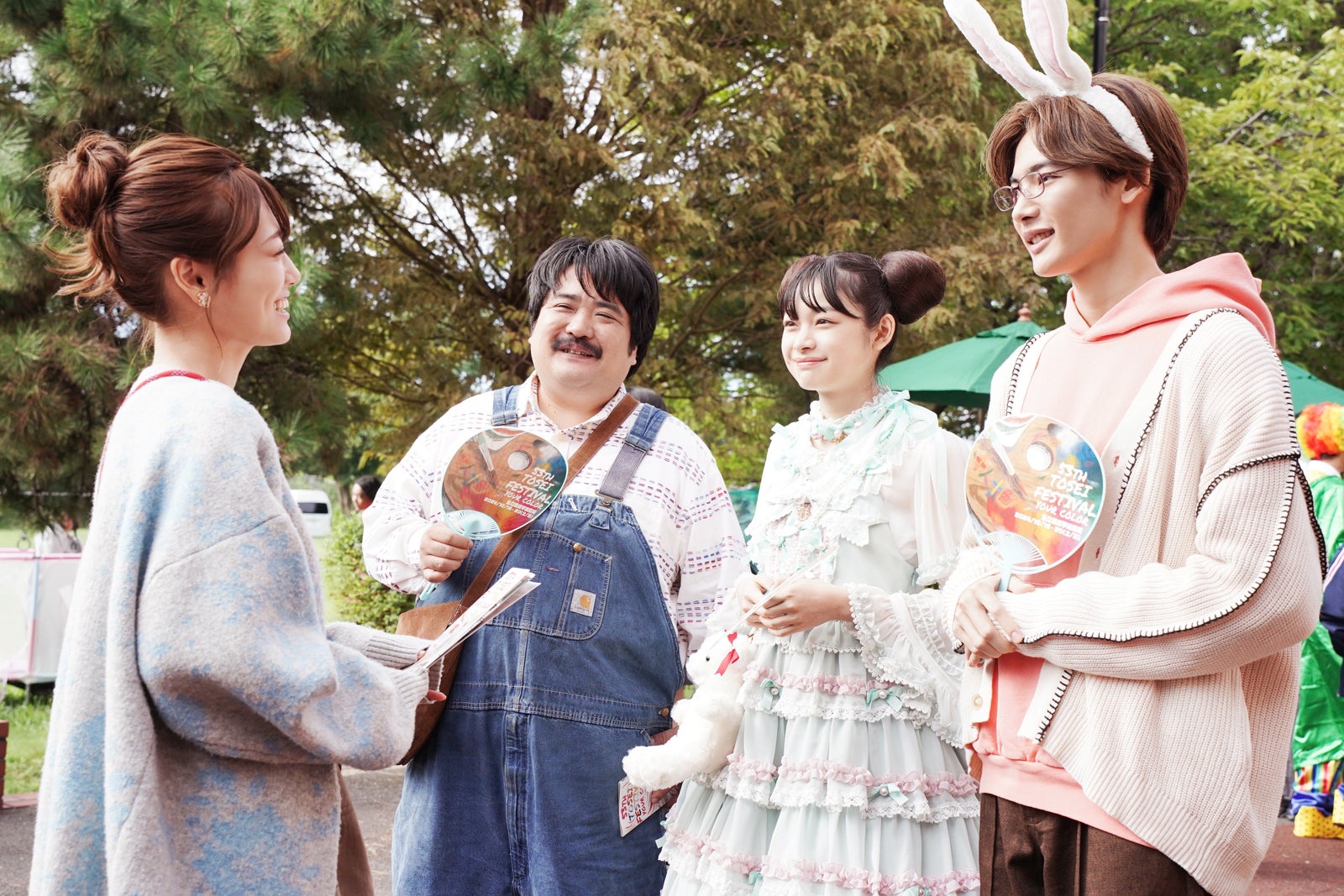 山下美月、鈴木もぐら、月島琉衣、NOA（C）ましろ／COMISMA INC. （C）2025『山田くんとLv999の恋をする』製作委員会