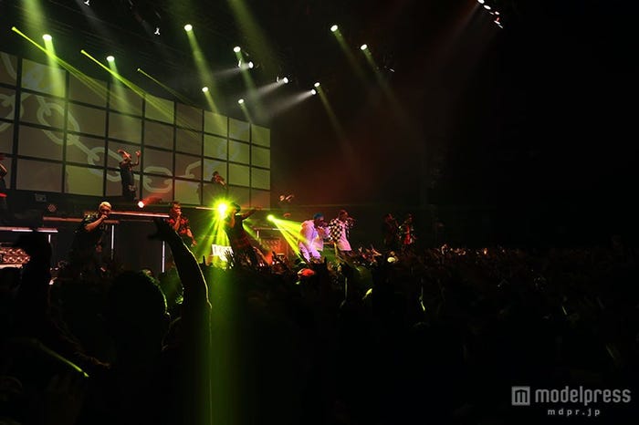 EXILE・SHOKICHI&三代目JSB・ELLY&DOBERMAN INFINITYのコラボレーションに会場熱狂