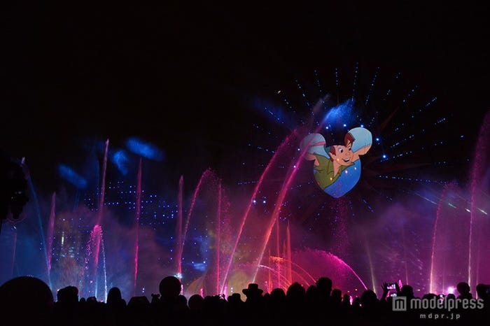新エンターテイメント「ワールド・オブ・カラー:セレブレイト!ワンダフル・ワールド・オブ・ウォルト・ディズニー」