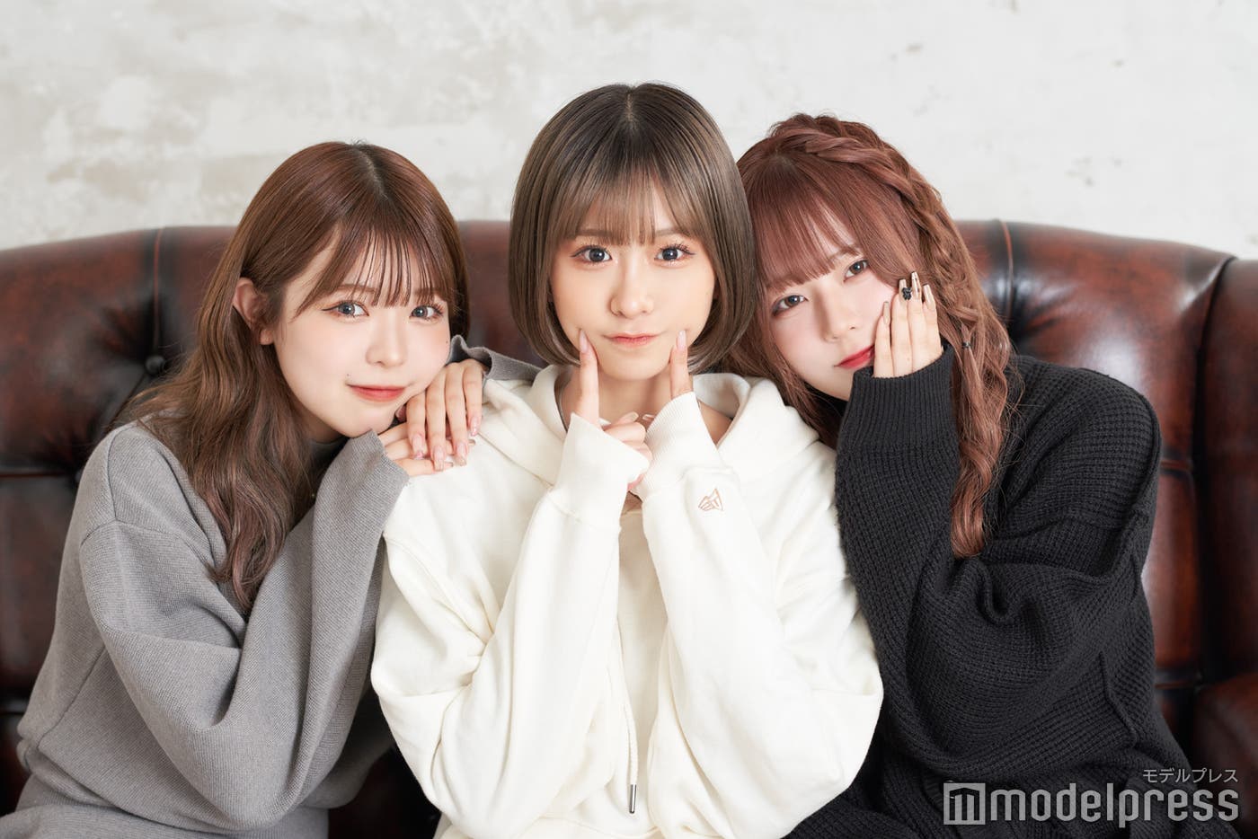 (C)モデルプレス