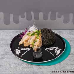 【伏黒恵】ジンジャーソースチキンチャーハン税込1,760円(C)芥見下々/集英社・呪術廻戦製作委員会