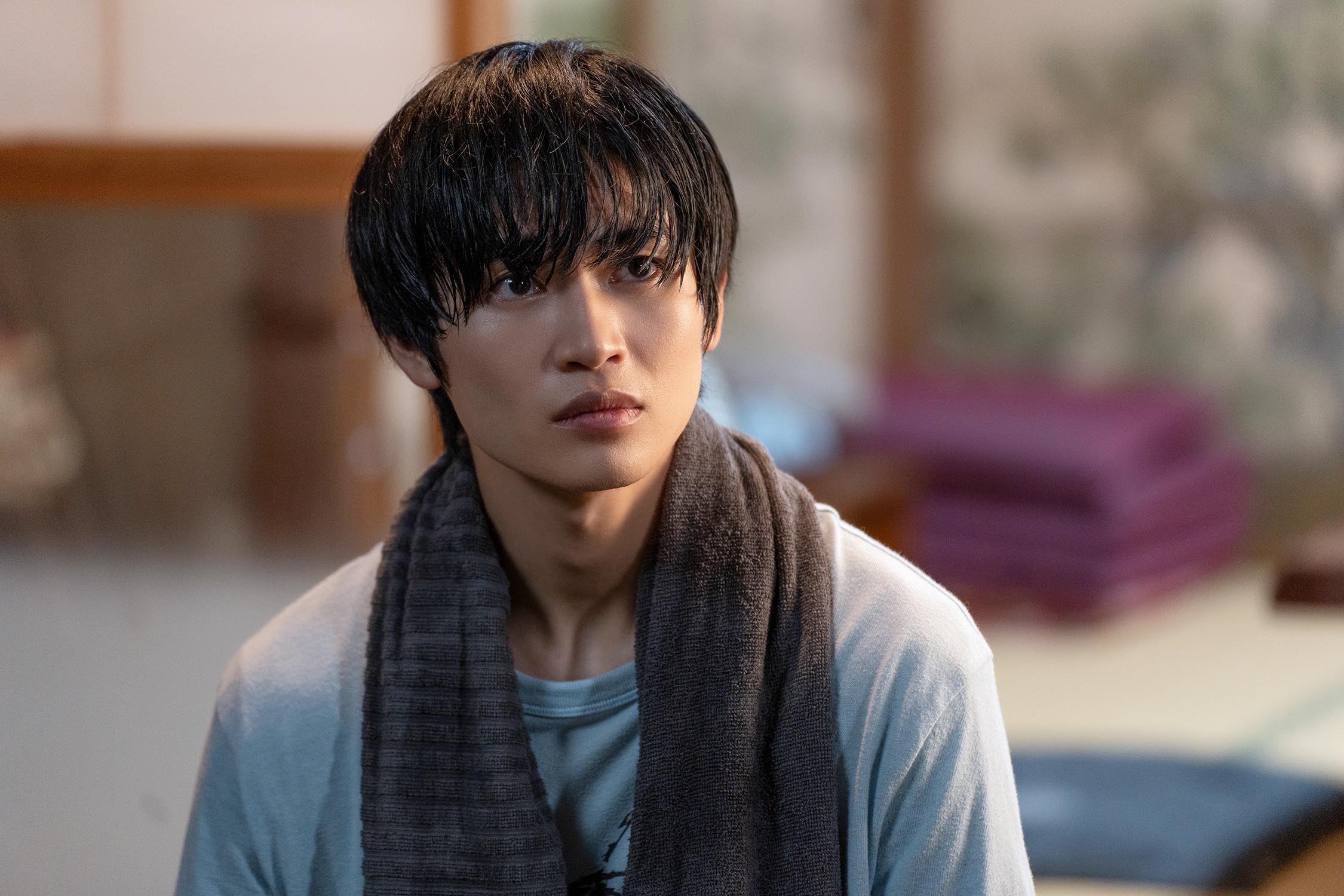 西垣匠「みなと商事コインランドリー2」第6話より（C）缶爪さわ・椿ゆず／KADOKAWA／「みなと商事コインランドリー2」製作委員会