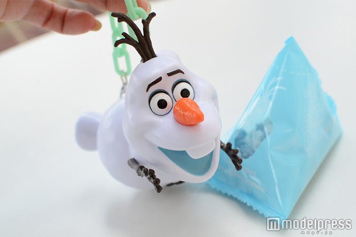 シュガーキャンディ、ミニスナックケース付き¥880(C)モデルプレス