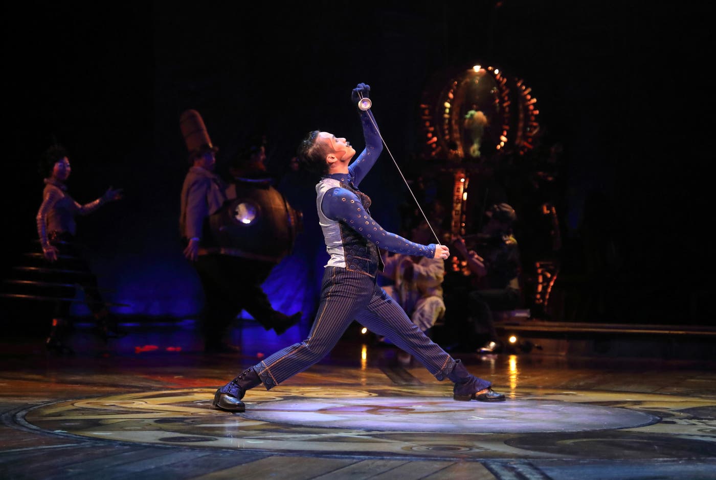 演目「ヨーヨー」