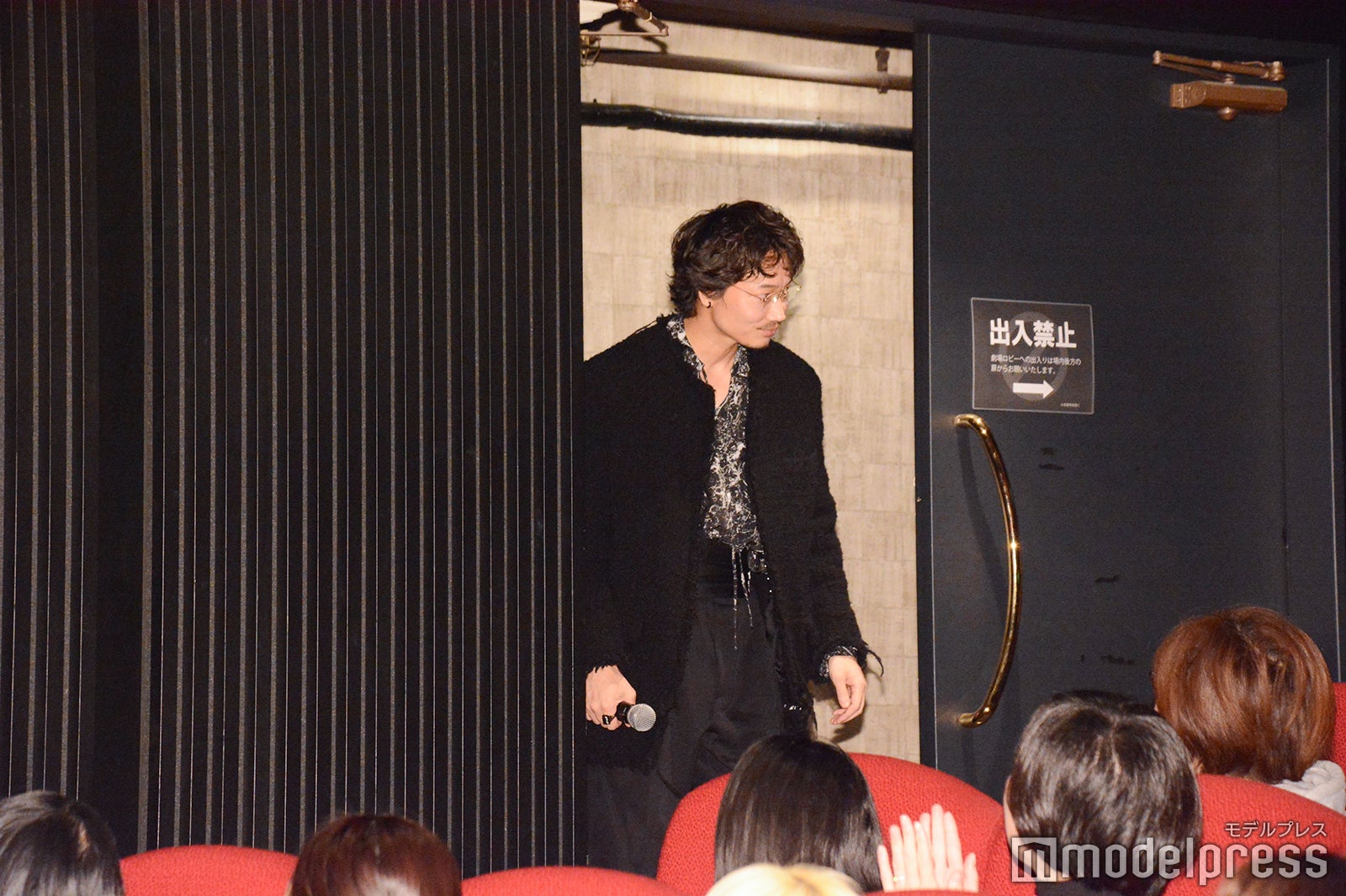 綾野剛（C）モデルプレス