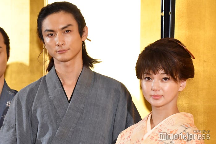 高良健吾、多部未華子(C)モデルプレス