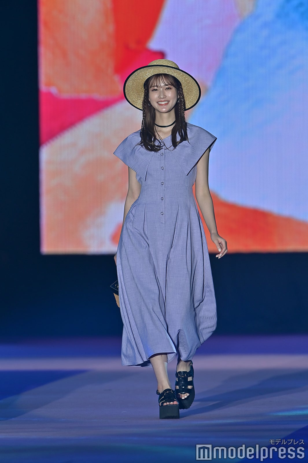 （C）モデルプレス