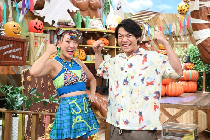 フワちゃん、伊沢拓司(C)TBS