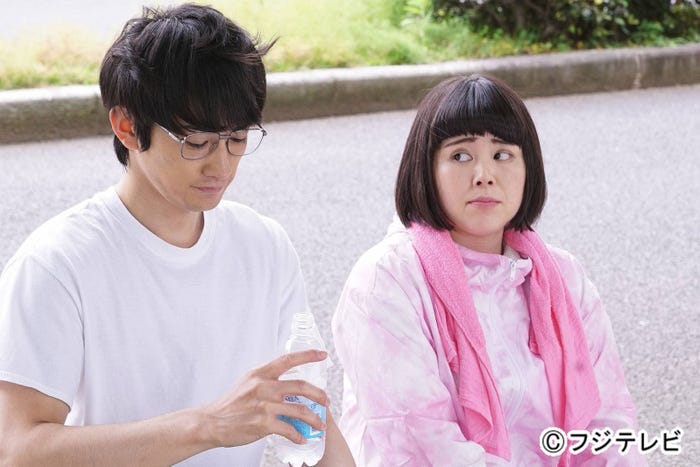 町田啓太、ブルソンちえみ/『人は見た目が100パーセント』第6話より(画像提供:フジテレビ)