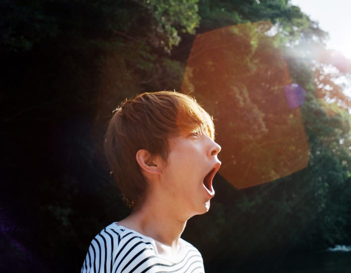 杉野遥亮ファースト写真集『あくび』(2018年3月30日発売)(C)WANIBOOKS