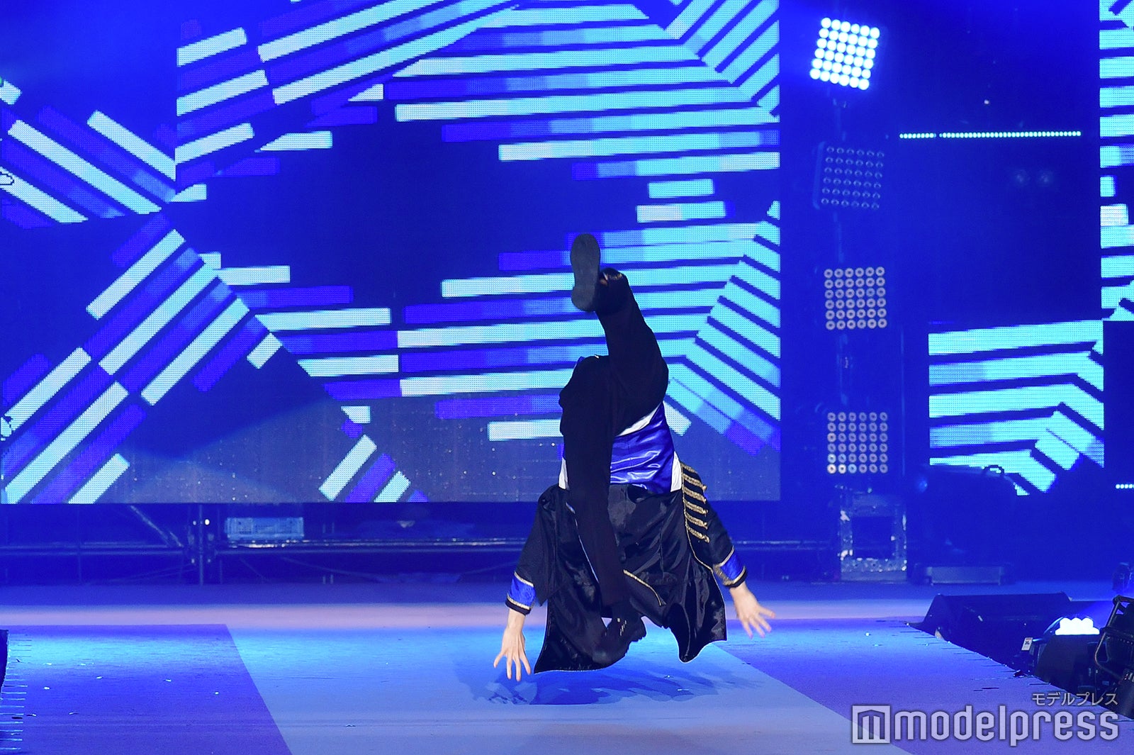 M!LK（C）モデルプレス