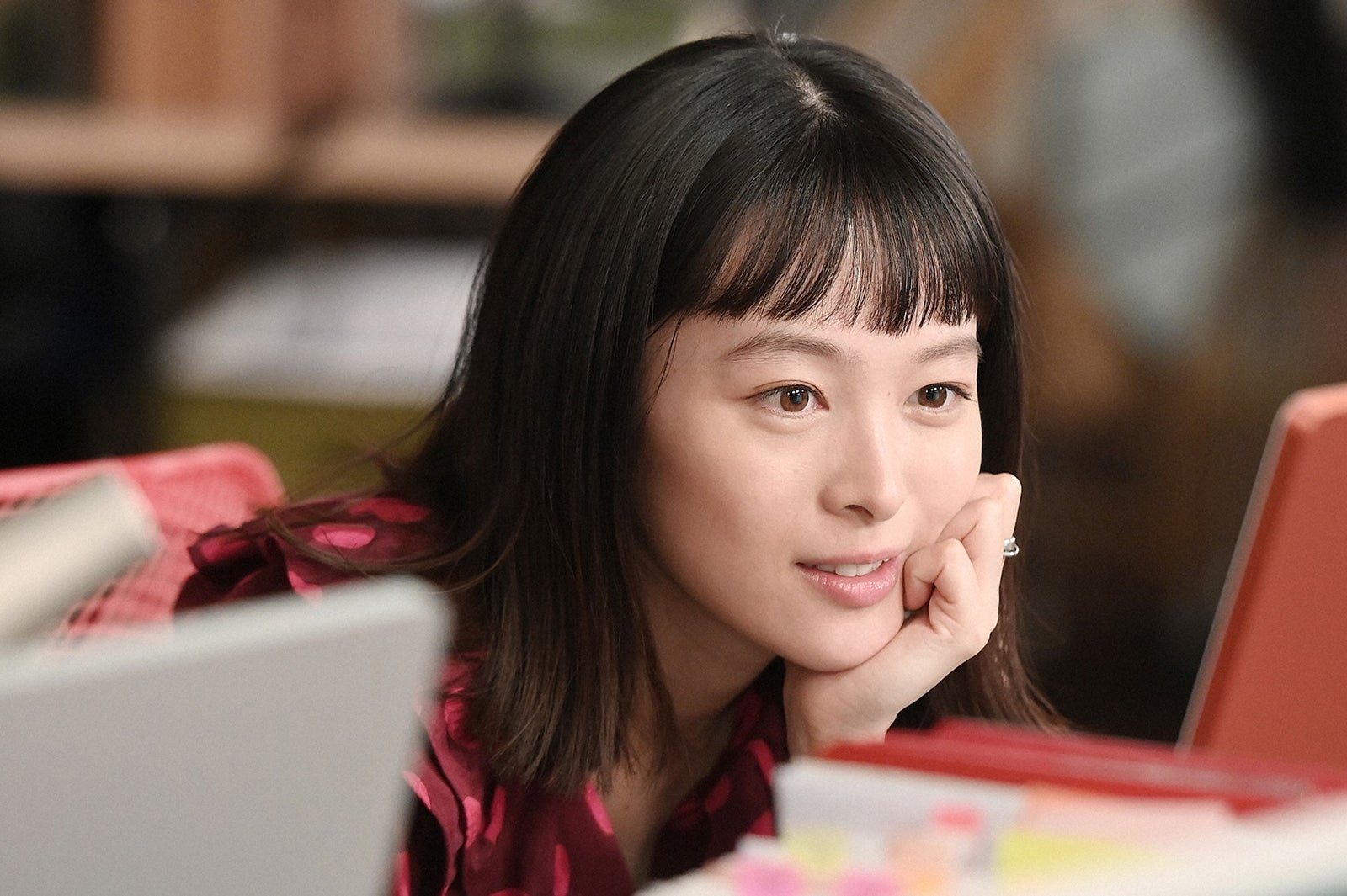 清野菜名／「婚姻届に判を捺しただけですが」第2話より（C）TBS