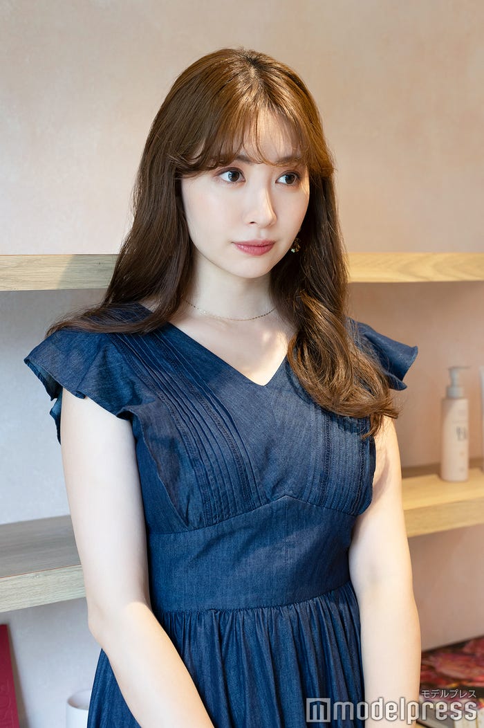 小嶋陽菜(C)モデルプレス