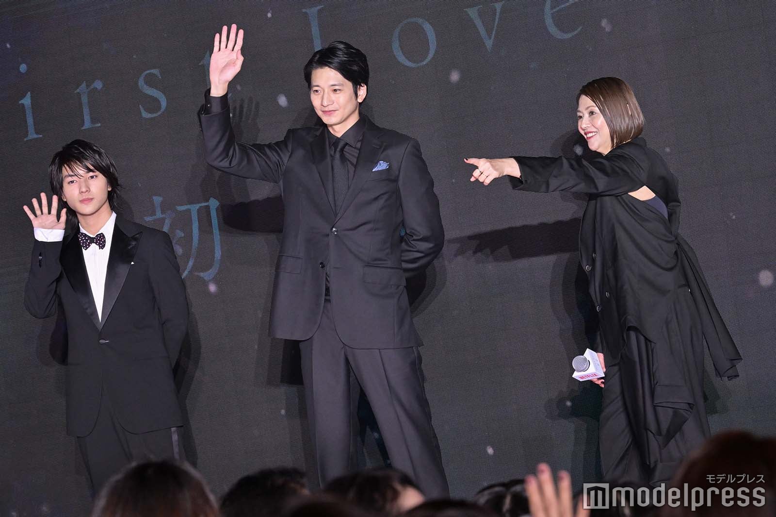 荒木飛羽、向井理、小泉今日子 （C）モデルプレス