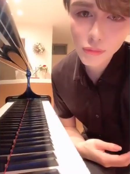 Matt 独学のピアノ演奏披露 すごすぎる 天才 と驚きの声 モデルプレス Matt 独学のピアノ演奏披露 すごすぎる 天才 と驚きの声 モデルプレス