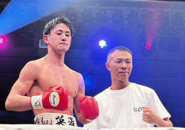 内山高志氏の愛弟子・英豪が判定で初陣星「これから本格的に教わりたい」