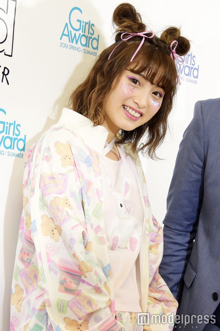 画像10 16 テラスハウス新メンバーに決定 日本一かわいい女子高生 りこぴん の初ランウェイ後を直撃 モデルプレス 画像10 16 テラスハウス新メンバーに決定 日本一かわいい女子高生 りこぴん の初ランウェイ後を直撃 モデルプレス