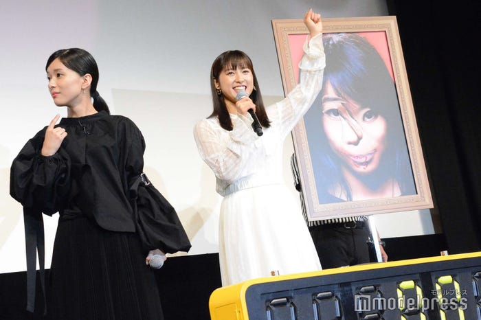 芳根京子、土屋太鳳 (C)モデルプレス